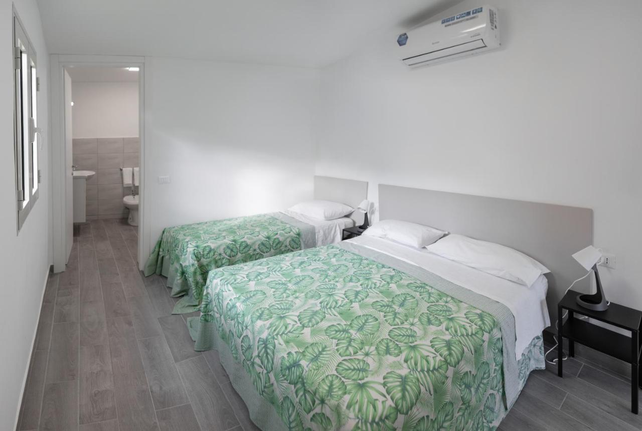 Villaggio Camping Poseidon - Bungalows & Rooms With Sea View In Nature Santa Caterina Dello Ionio Marina ภายนอก รูปภาพ