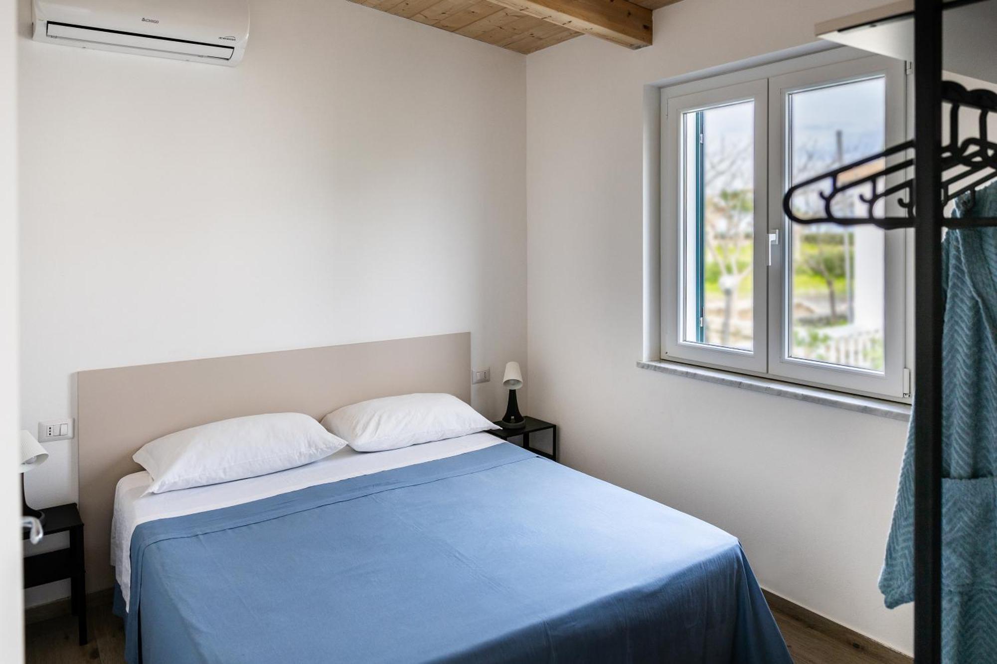 Villaggio Camping Poseidon - Bungalows & Rooms With Sea View In Nature Santa Caterina Dello Ionio Marina ภายนอก รูปภาพ